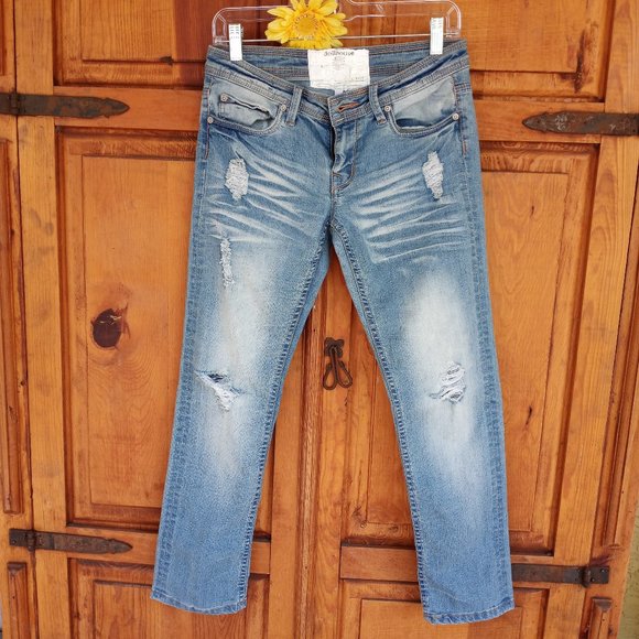Dollhouse Denim - Dollhouse light wash jeans